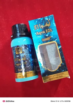 "Aqva 121 Perfume Oil - Fresh And Aquatic Scents For Everyday Bliss"