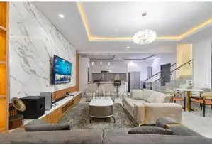 3 Bedroom Luxerious Serviced Apartment