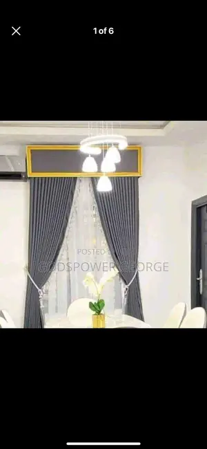 Curtains S