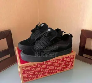 Vans Knu Skool Sneakers Black