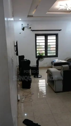 Furnished 3bdrm Apartment in Ogudu Gra for rent