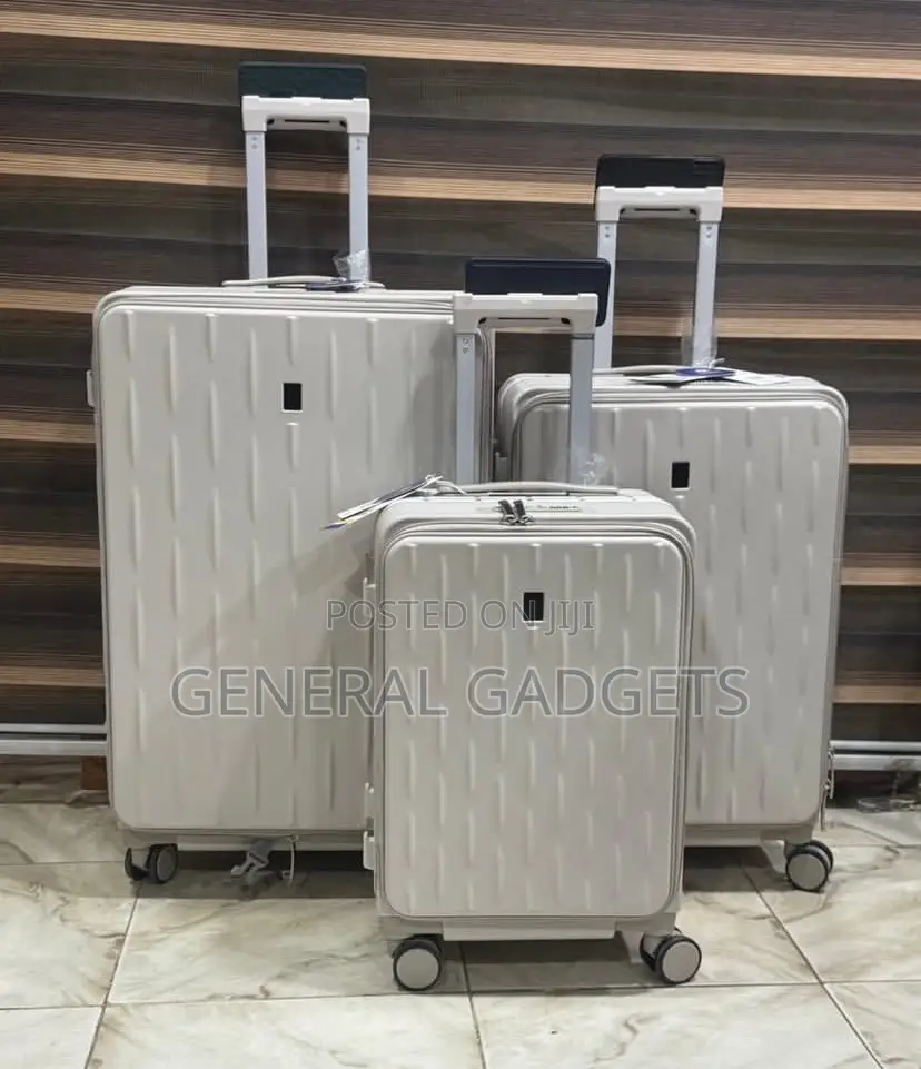 Luxury Hard Shell Luggage Box (Lightweight)