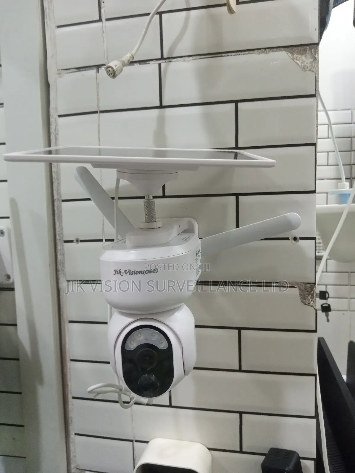 Single Lens Camera