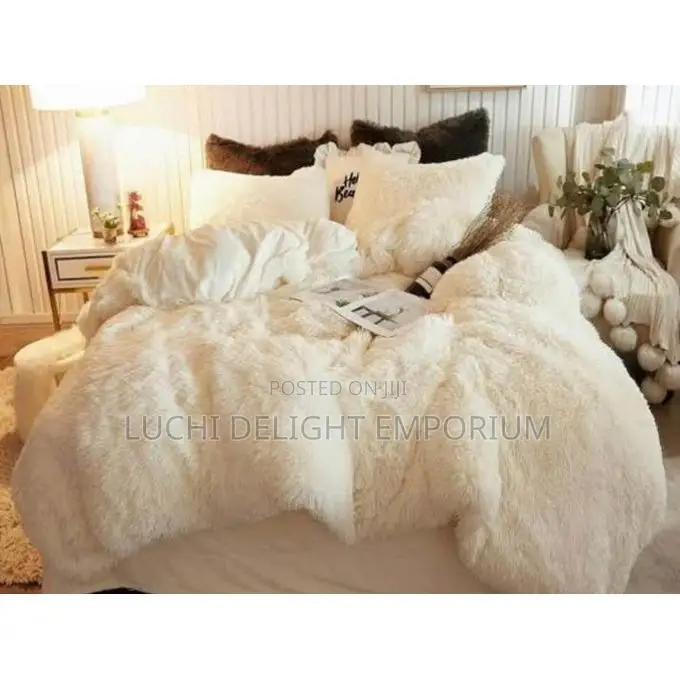 Spice Bedsheets Fur Duvet With Plain Bedsheet 4 Pillowcase-Off White