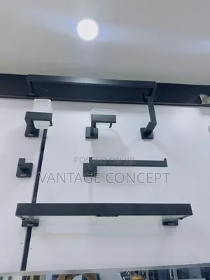 Black Square Shape Complete Accessories