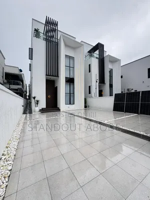5bdrm Duplex in Orchid Road Lekki for sale