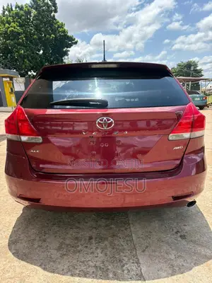 Toyota Venza AWD 2012 Red