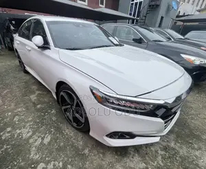Honda Accord 2018 White