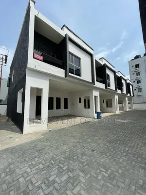 4bdrm Duplex in New Road, Lekki Expressway for sale