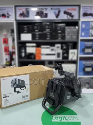 Ulanzi Vl- 200bi v Mount Light