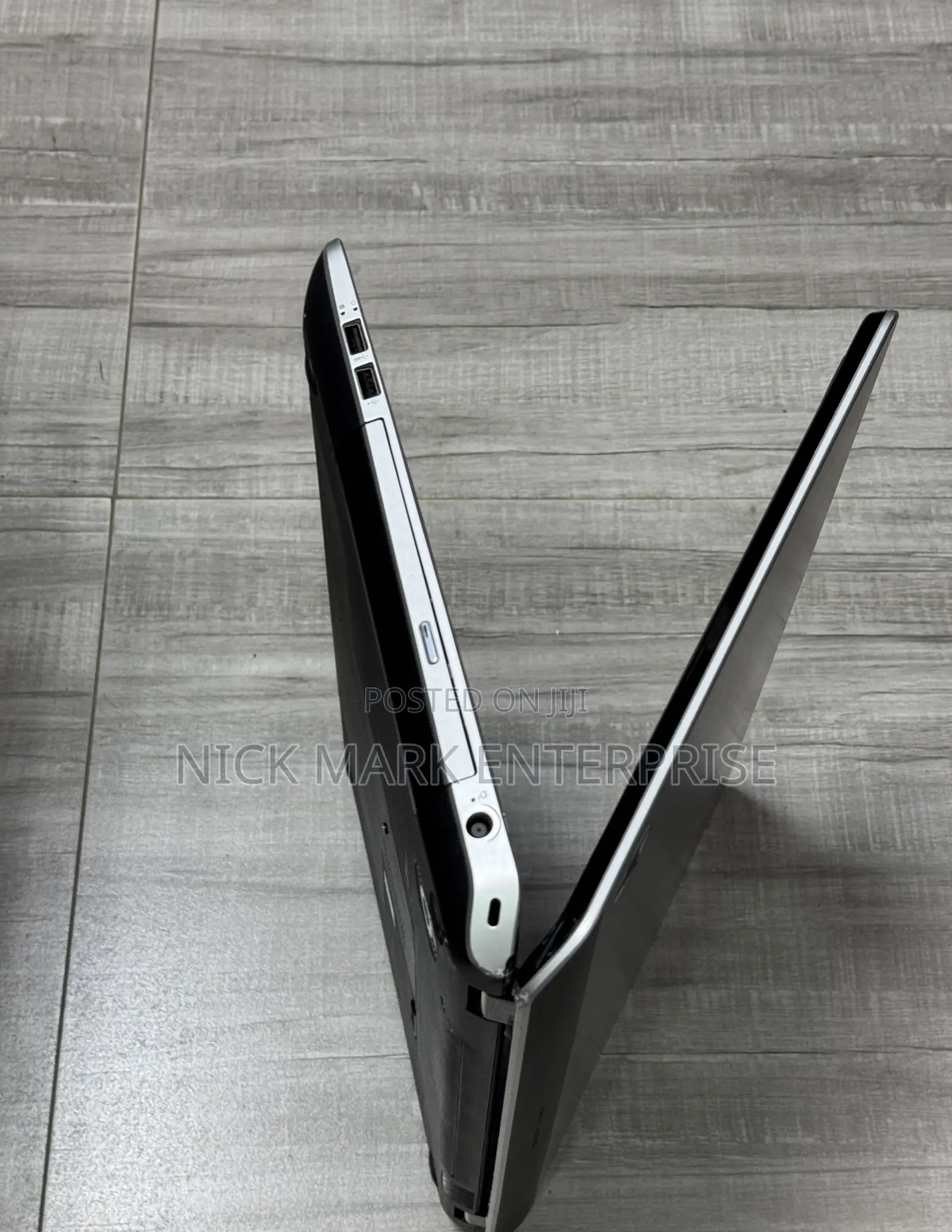 Laptop HP Envy Dv7 8GB Intel Core i7 HDD 500GB