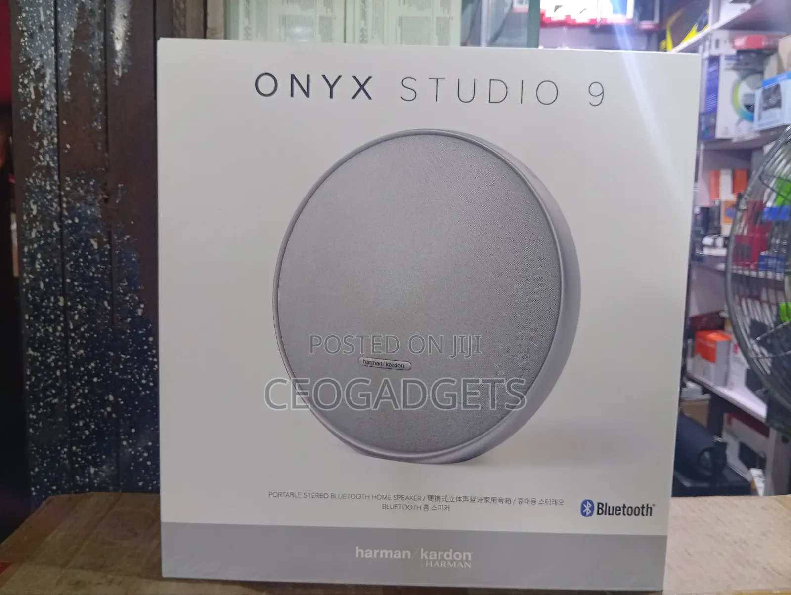 Onyx Studio 9 Portable Bluetooth Speaker