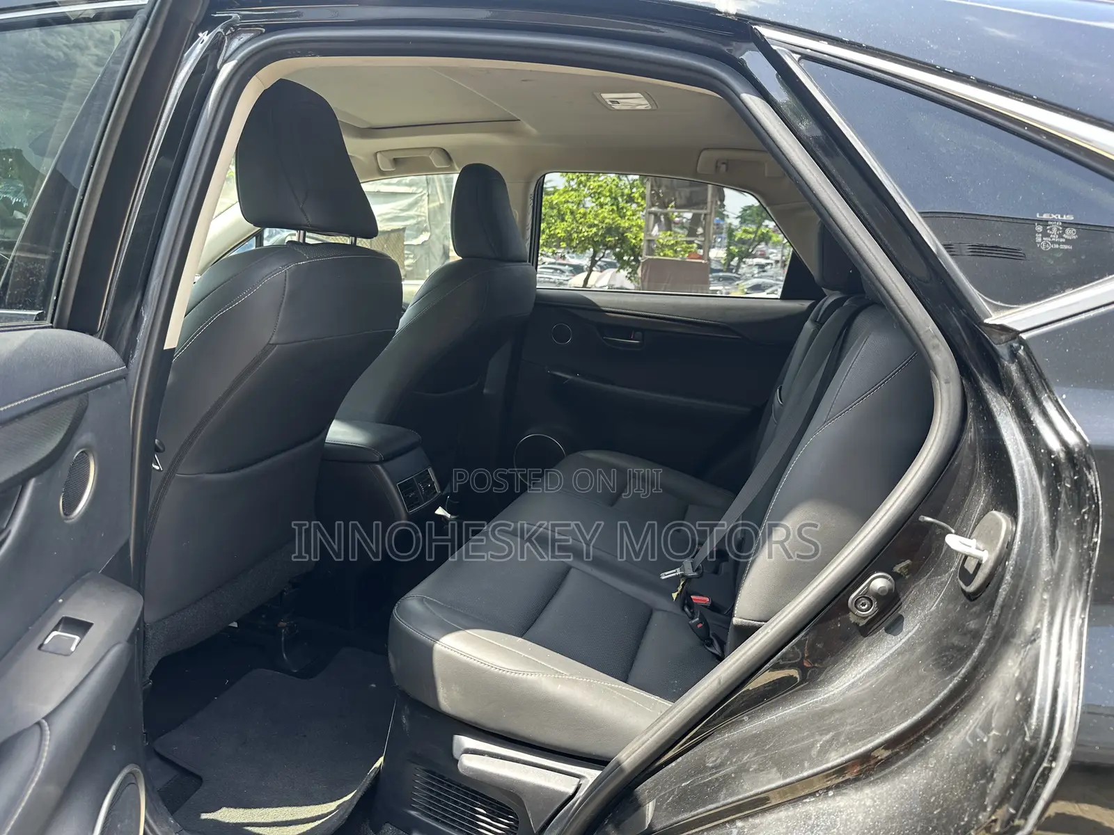 Lexus NX 300 FWD 2018 Black