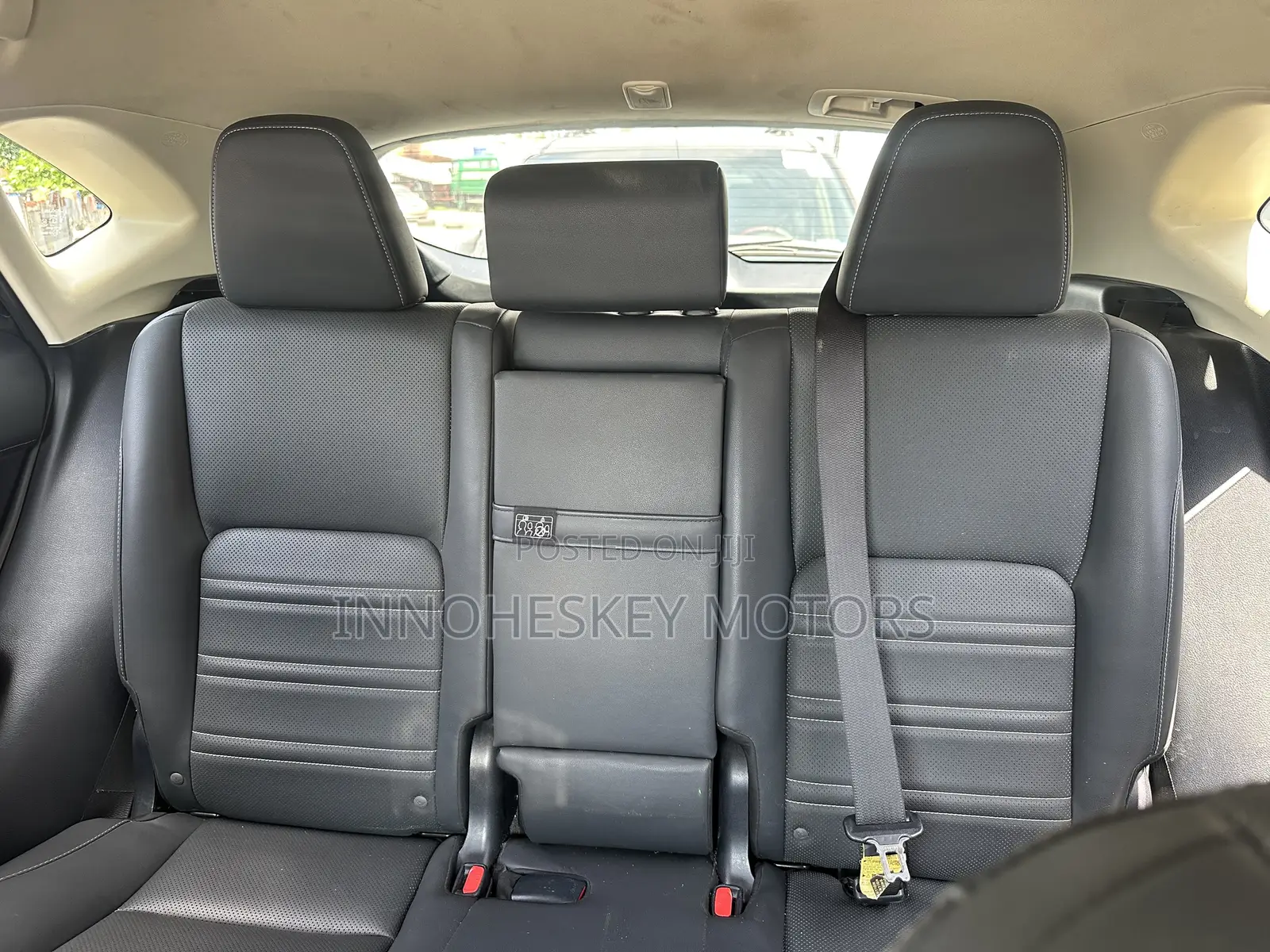 Lexus NX 300 FWD 2018 Black
