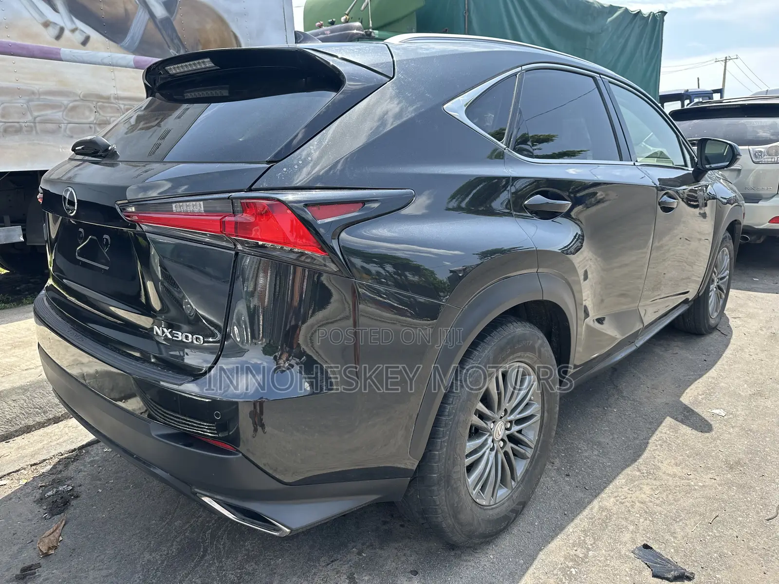 Lexus NX 300 FWD 2018 Black
