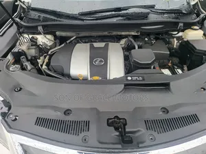 Lexus RX 350 FWD 2017 White