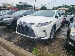 Lexus RX 350 FWD 2017 White