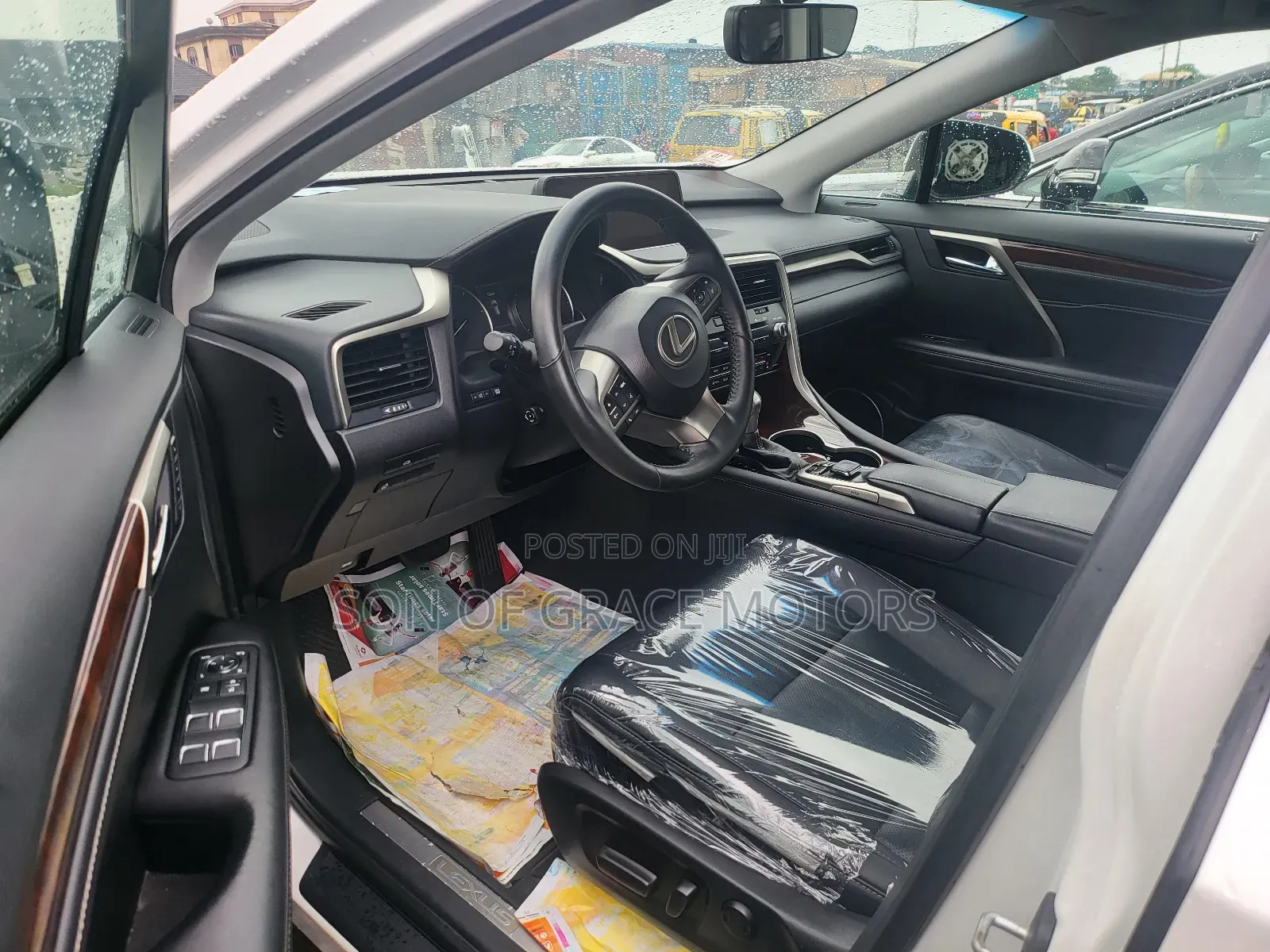 Lexus RX 350 FWD 2017 White