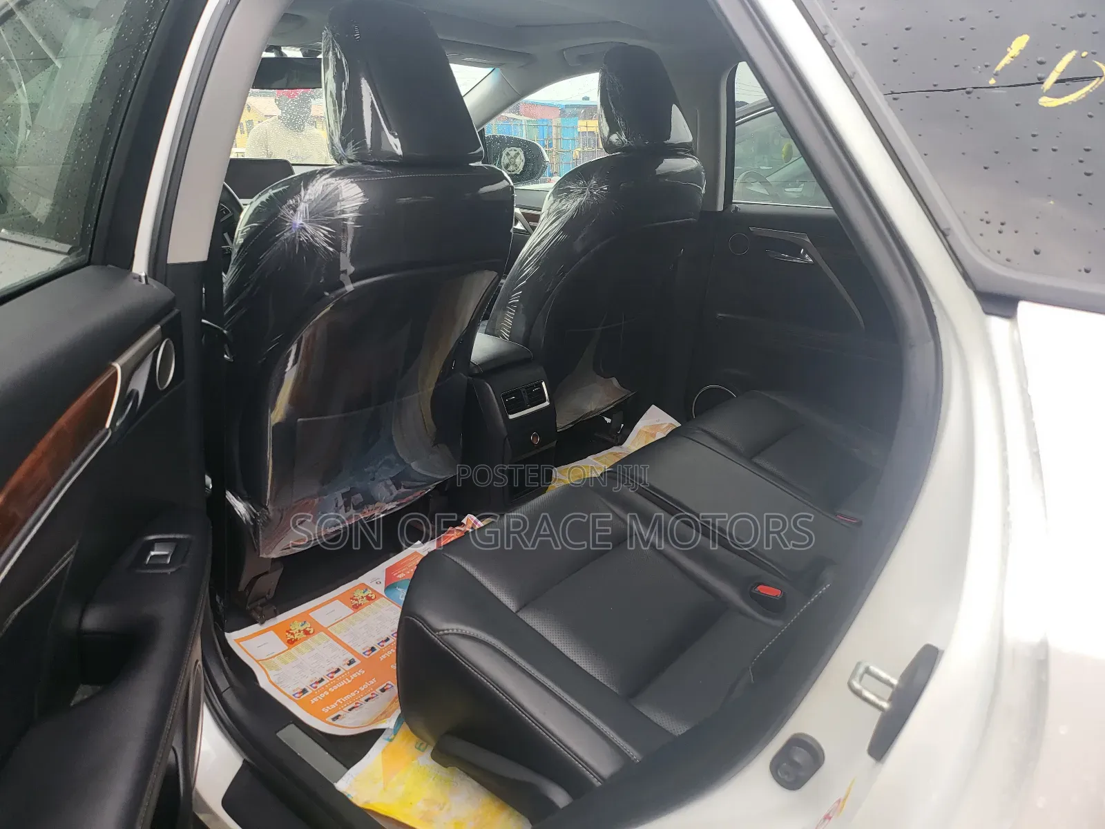 Lexus RX 350 FWD 2017 White