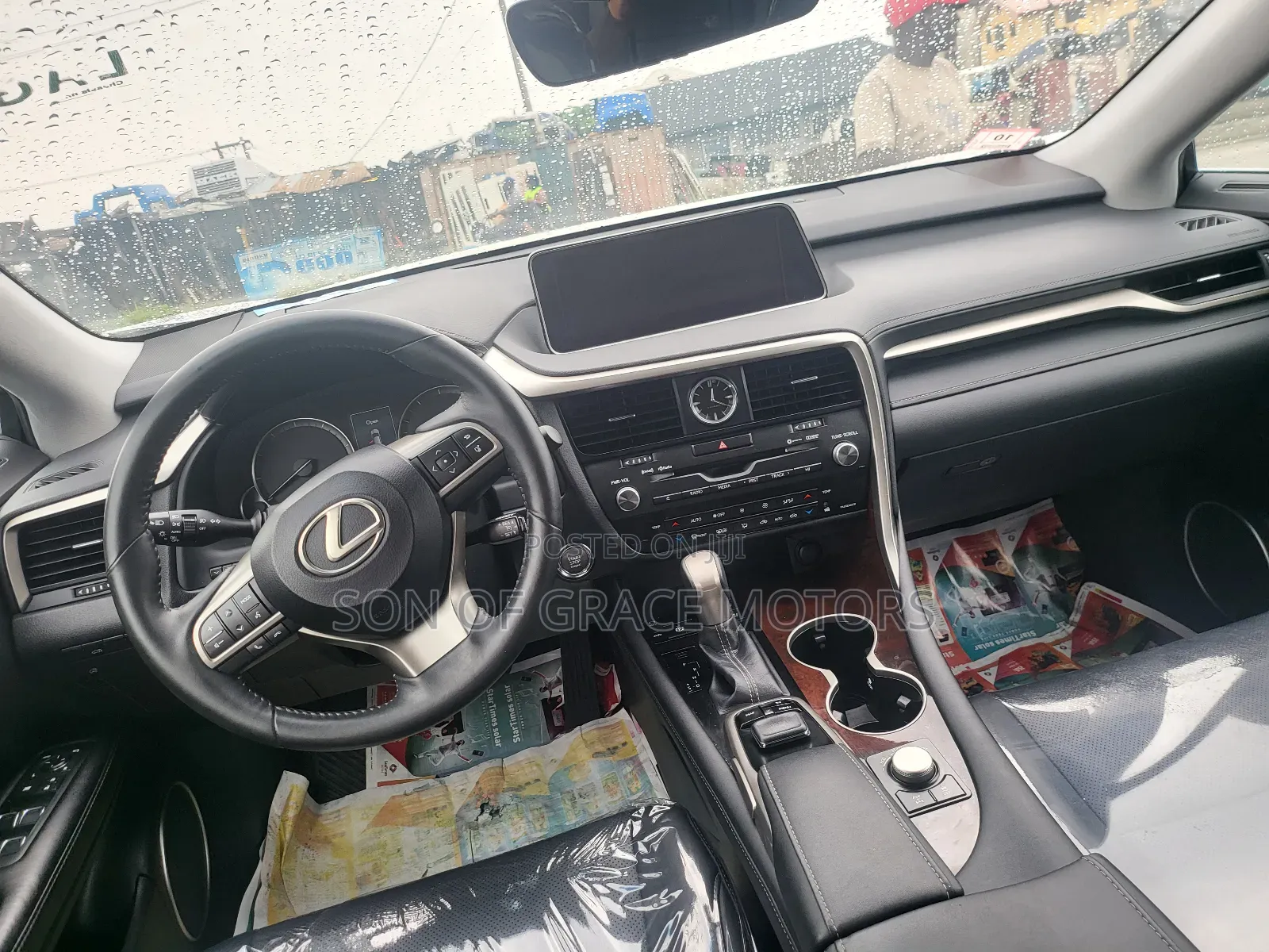 Lexus RX 350 FWD 2017 White