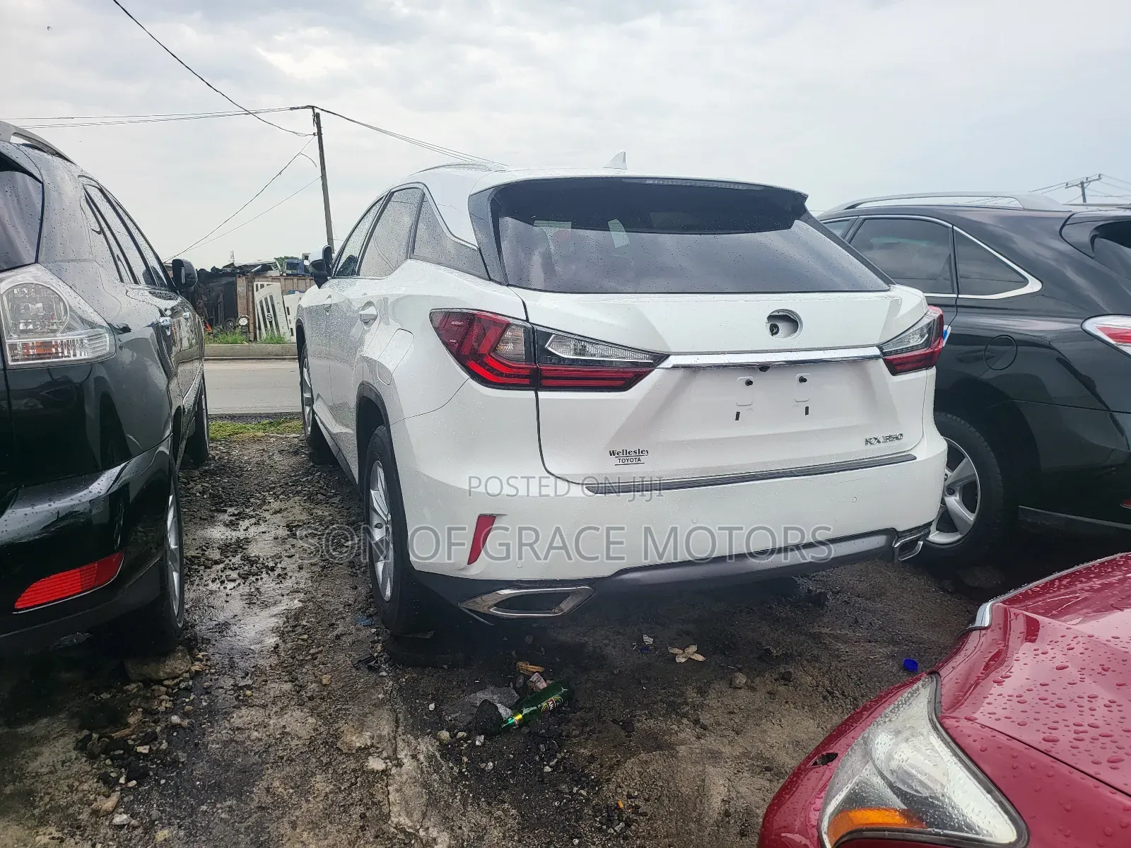 Lexus RX 350 FWD 2017 White