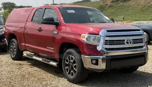 Toyota Tundra SR5 FFV 4dr Double Cab 4WD SB (5.7L 8cyl 6A) 2014 Red