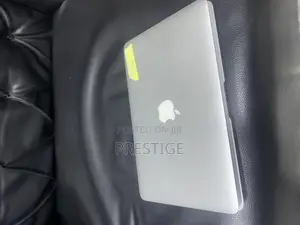 Laptop Apple MacBook Air 2015 4GB Intel Core i5 SSD 128GB