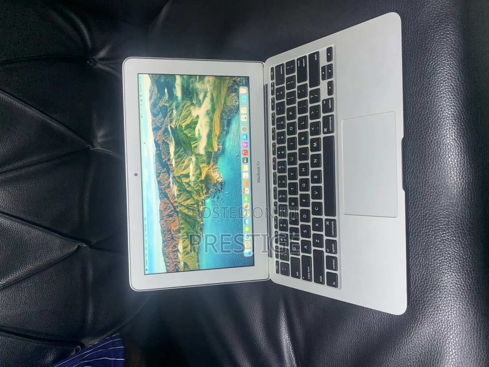 Laptop Apple MacBook Air 2015 4GB Intel Core i5 SSD 128GB