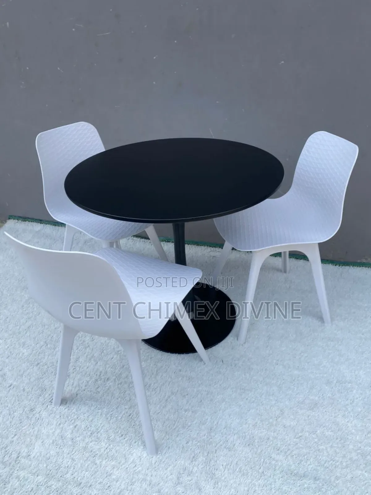 Standard 3 Seater Table and Chairs