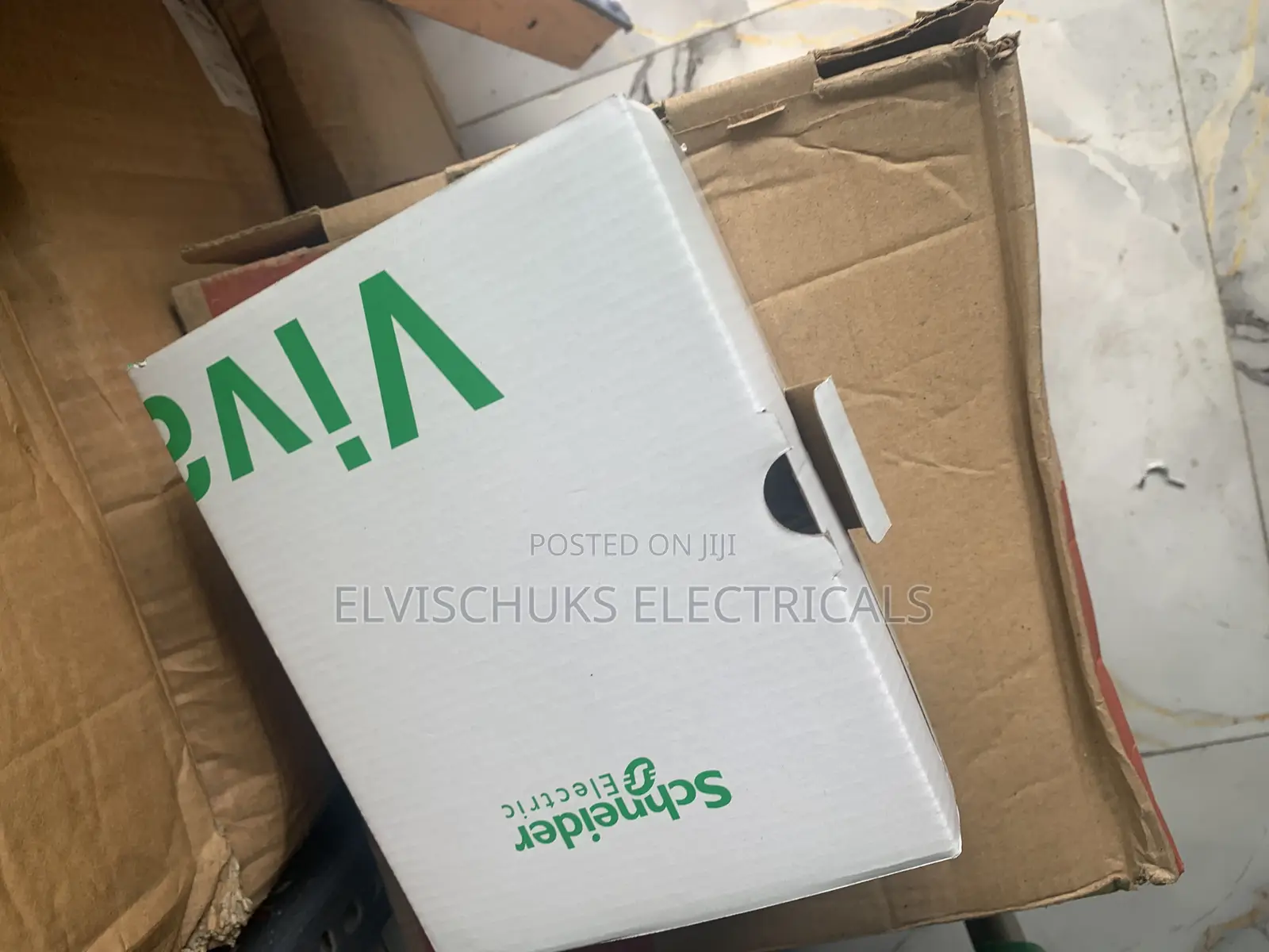 13a Double Socket Schneider – Premium Quality