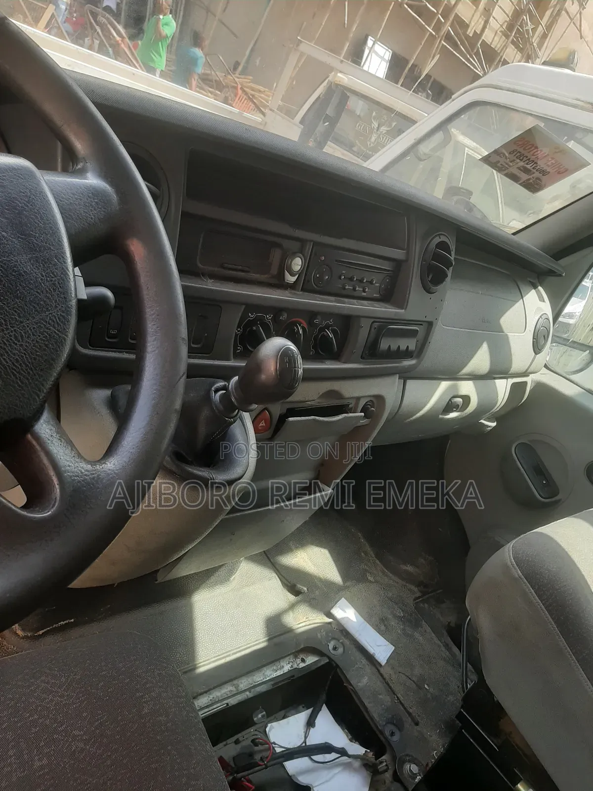 Nissan Caravan (Urvan) 2006 White