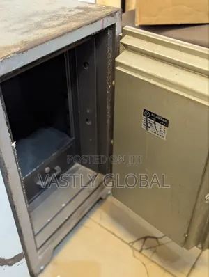 Uchida Safe