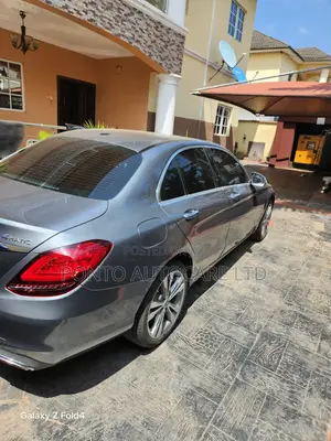 Mercedes-Benz C300 2020 Gray