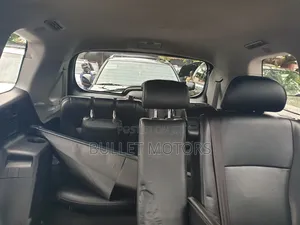 Toyota Highlander Limited 3.5L 2WD 2013 Silver