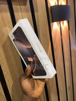 New Apple iPhone 16 Pro Max 1 TB Gold