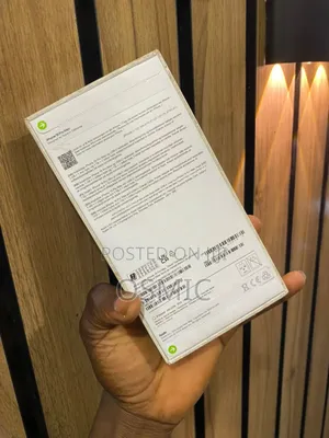 New Apple iPhone 16 Pro Max 1 TB Gold