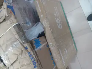 Hisense 40” Led Smart Tv – Netflix, Youtube, Hdmi