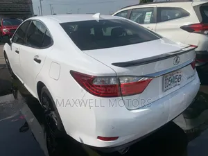 Lexus ES 350 FWD 2015 White
