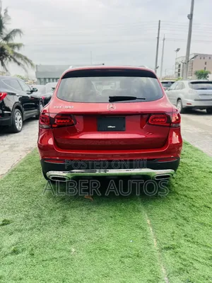 Mercedes-Benz GLC-Class 2021 Red