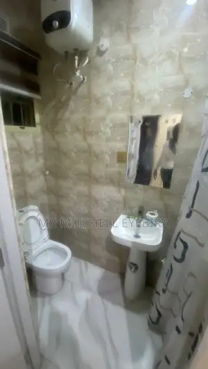 Hotel/Lodging