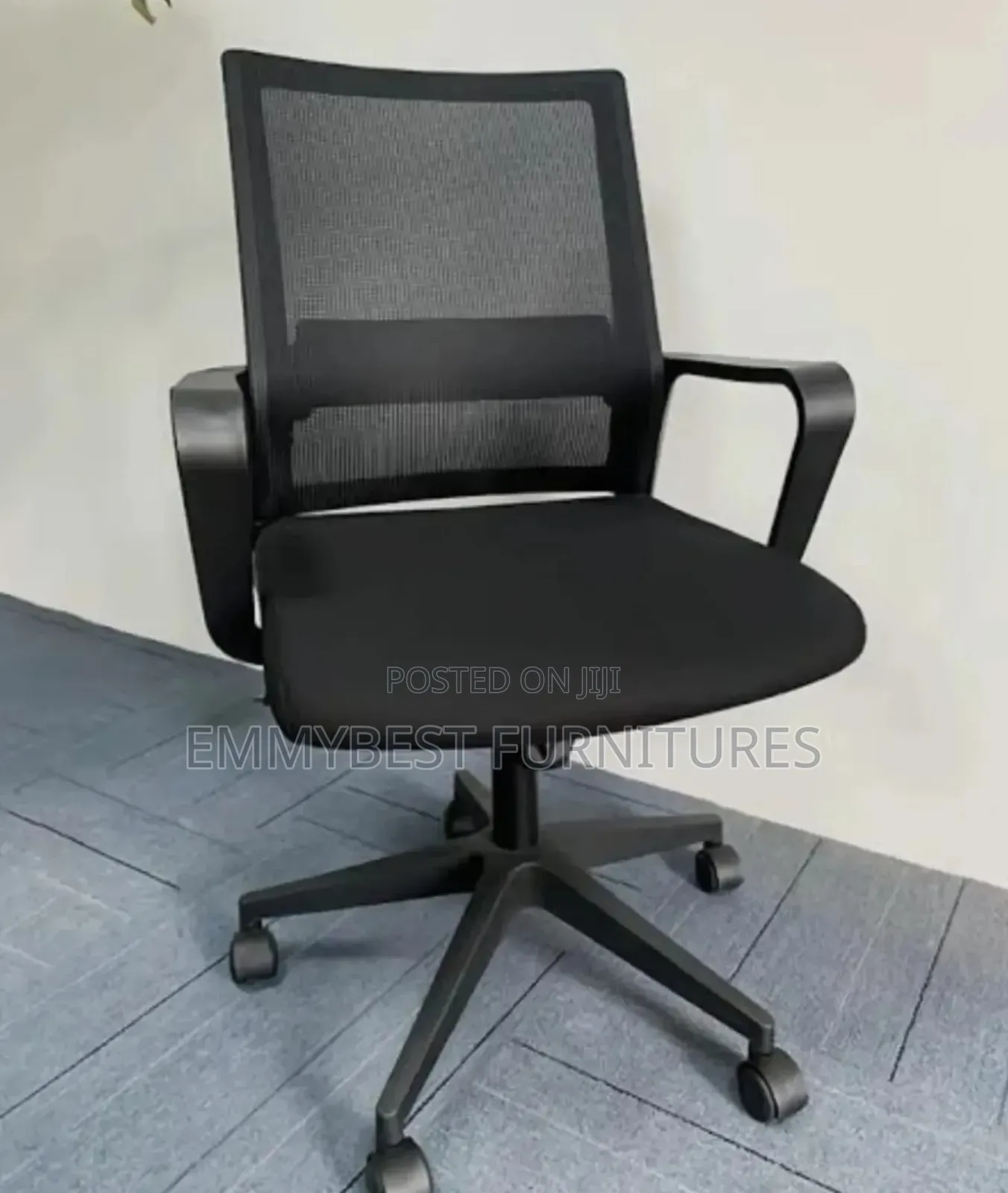 Unique Mesh Office Chair.