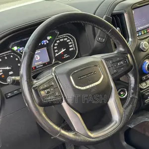 GMC Sierra 2020 White