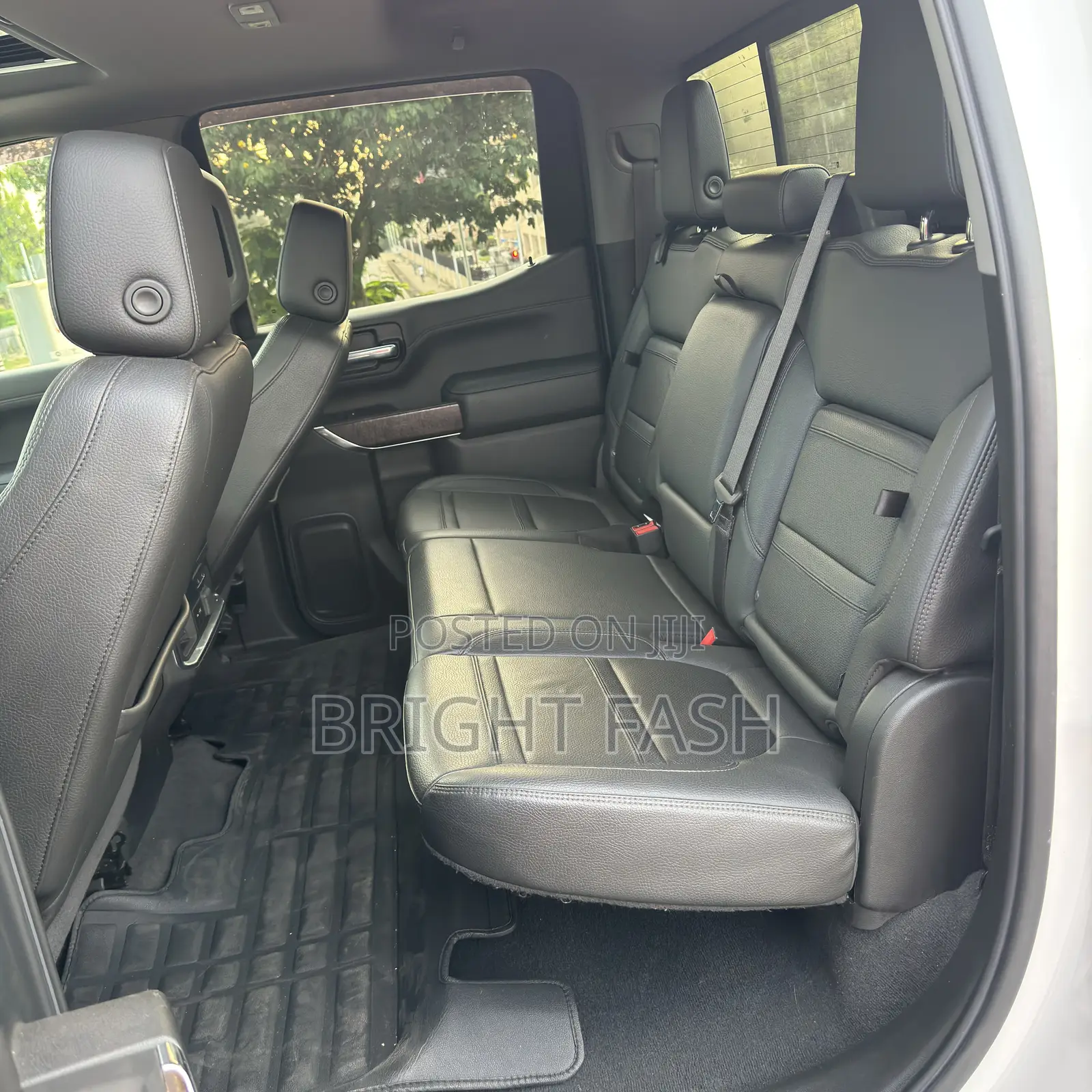 GMC Sierra 2020 White