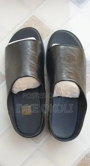 Brand New Men Casual Slip On Shoe