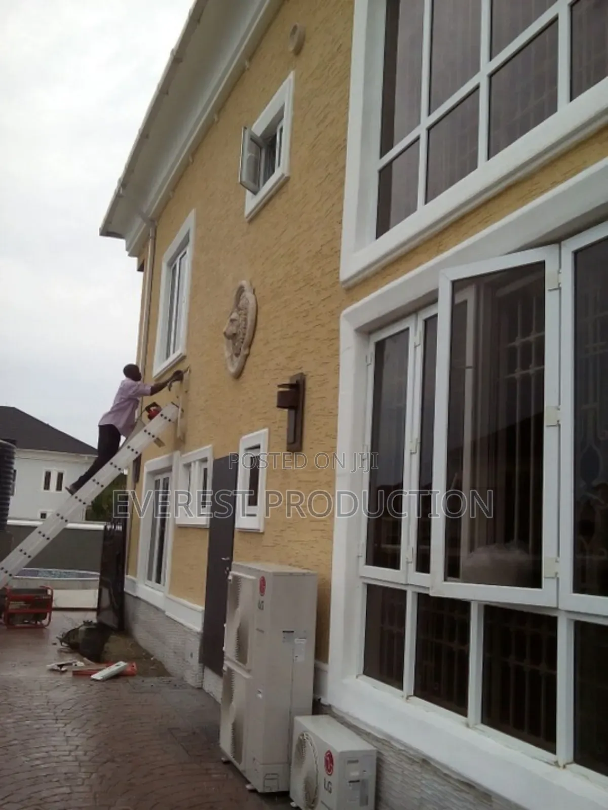Gravitex Paint Wall Finish