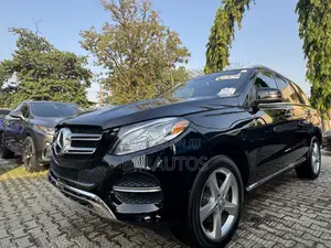 Mercedes-Benz GLE-Class 2016 Black