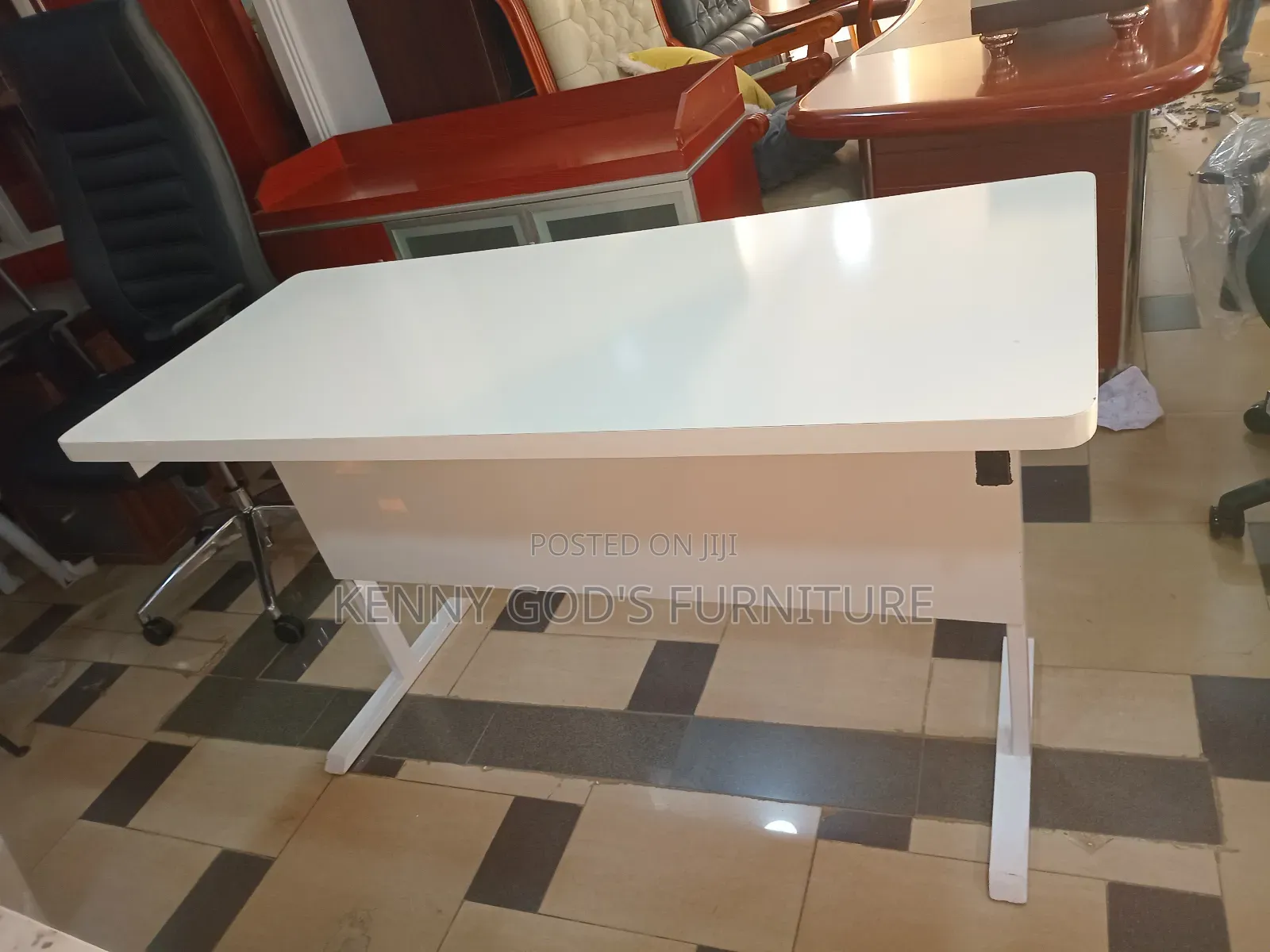 1.4mitre Sturdy Table.