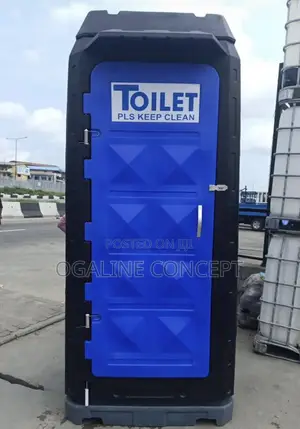 Mobile Toilet With Water Tank