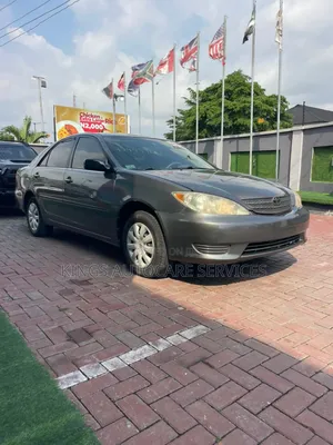 Toyota Camry LE 4dr Sedan (2.4L 4cyl 5A) 2006 Gray