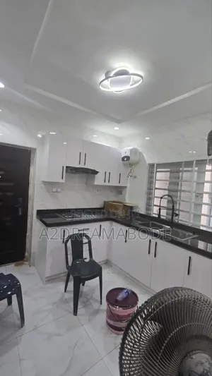4bdrm Duplex in Omole Phase 2 for rent